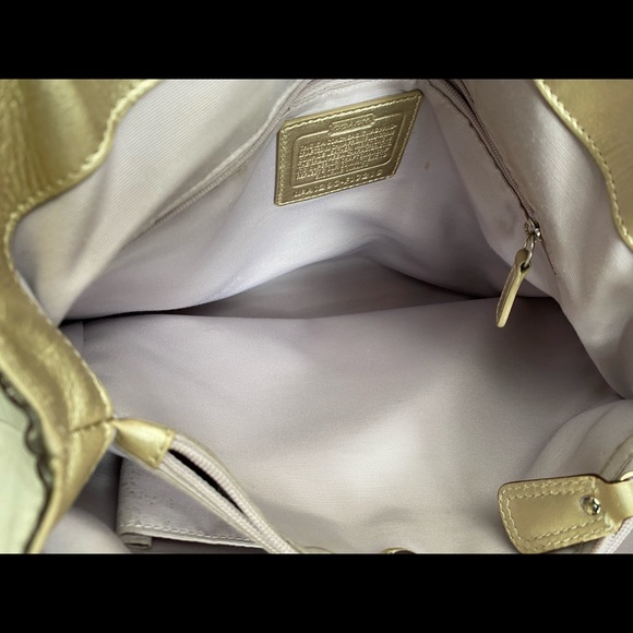 Coach Soho North South Leather Purse - Picture 12 of 16